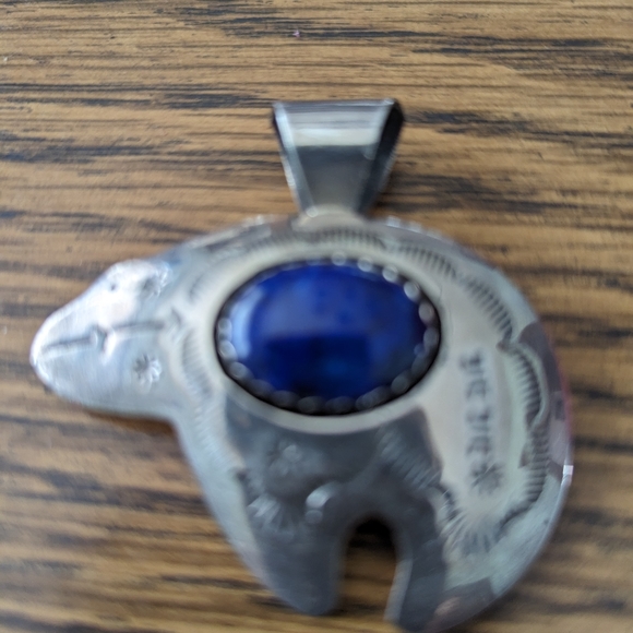 Vintage Navajo Native American Lapis Bear Pendant - Picture 9 of 9